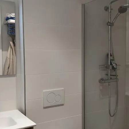 Precioso Piso Nuevo Con Piscina Y Al Lado Del Mar * Sant Pol De Mar